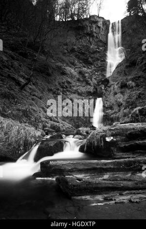 Foto von Jamie Callister ©. Pistyll Rhaeadr, Wales höchsten Wasserfall, Llanrhaeadr Ym Mochant, Denbighshire, North Wales, Stockfoto