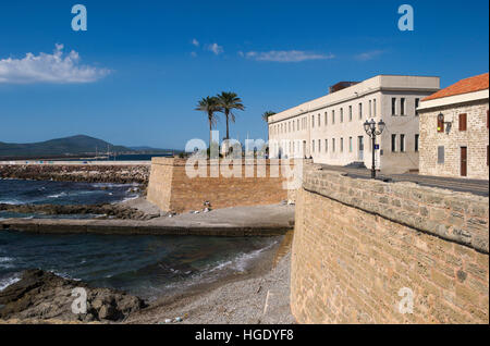 Promenade entlang der Stadt Wände, Alghero, Sardinien, Italien Stockfoto