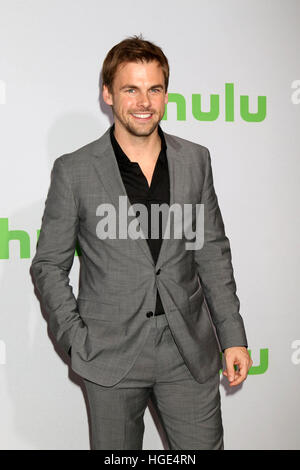 PASADENA, CA - Januar 07: Tommy Dewey an der 2017 Winter TCA Tour - Hulu TCA Winter Tour Pressetag im Langham Hotel am 7. Januar 2017 in Pasadena, California.Credit: David Edwards/MediaPunch Stockfoto