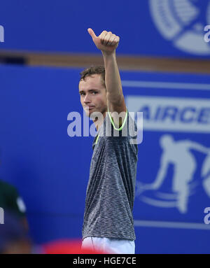 Chennai, Indien. 8. Januar 2017: Chennai Open: Daniil Medwedew (RUS) bekam von seinem Gegner Roberto BAUTISTA-AGUT (ESP) mit 6-3,6-4 besiegt. in Chennai auf 8. Januar 2017 und die Läufer von AIRCEL Chennai OPEN 2017 wurde. Bildnachweis: Seshadri SUKUMAR/Alamy Live-Nachrichten Stockfoto