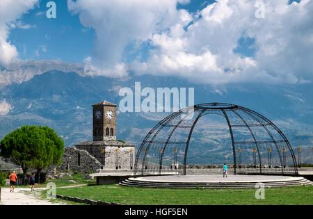 Uhrturm in Gjirokastra Burg, Gjirokastra County, Albanien Stockfoto