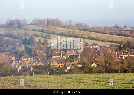 Panoramablick auf Chipping Campden, eine Marktstadt in der Cotswolds Gegend von Gloucestershire, England, Großbritannien, 2017 Wintertage Stockfoto