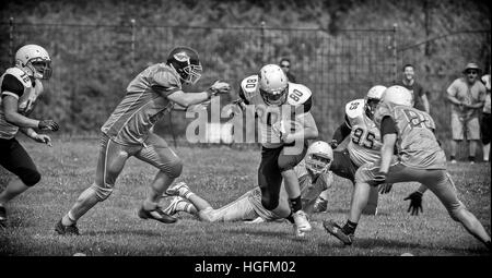 Bor, Serbien - 17. April 2016: American Footbal Spiel Beetwen Serbien und Bulgarien Stockfoto