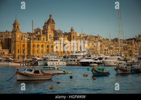Blick auf Senglea Hafen, eines der drei Städte, Malta Stockfoto