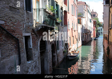 Ponte, Rio und Calle del Malpaga - Venedig - Italien Stockfoto