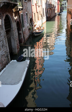 Ponte, Rio und Calle del Malpaga - Venedig - Italien Stockfoto