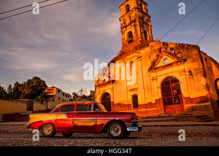 Trinidad, Kuba - 17. Dezember 2016: Ruinen der kolonialen katholische Kirche Santa Ana in Trinidad, Kuba Stockfoto