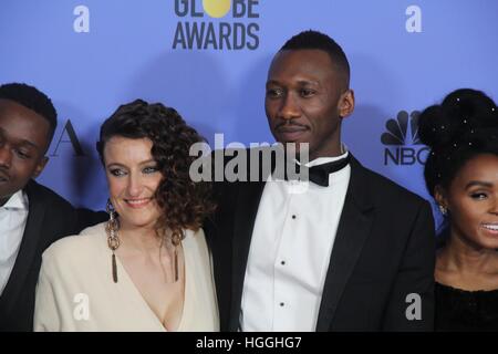 Hollywood, Kalifornien, USA. 9. Januar 2017. I15874CHW.74th Annual Golden Awards - Presseraum. Das Beverly Hilton Hotel, Beverly Hills, CA.01/08/2017.JANELLE MONAE und MAHERSHALA ALI. © Clinton H.Wallace/Photomundo International / Fotos Inc © Clinton Wallace/Globe Fotos/ZUMA Draht/Alamy Live News Stockfoto