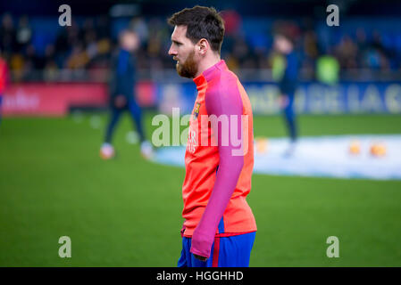 VILLARREAL, Spanien - JAN 8: Leo Messi spielt bei der La Liga-Match zwischen Villarreal CF und FC Barcelona im Stadion El Madrigal am 8. Januar 2017 in Villarreal, Spanien. Stockfoto