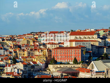 Portugal, Lissabon, Stadtbild betrachtet von Miradouro da Graca. Stockfoto