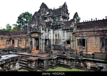 Banteay Samré ist ein Tempel in Angkor, befindet sich östlich der Ost-Baray. Unter Suryavarman II und Yasovarman II im frühen 12. Jahrhundert erbaut, ist es ein Hindu-Tempel in Angkor Wat-Stil. (Angkor Komplex verschiedene archäologische Hauptstädte Khmer Reich 9-15. Jahrhundert Angkor, Kambodscha) Stockfoto