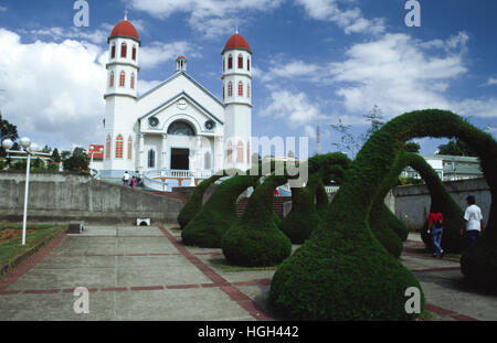 Kirche und Park Alvardo in Zarcero, Costa Ria, Mittelamerika Stockfoto