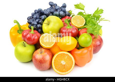 nützliche Satz von Obst und Gemüse isoliert auf weißem Hintergrund Stockfoto
