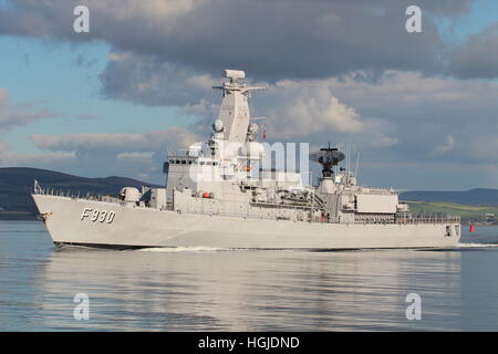 BNS Leopold ich (F930), Karel Doorman-Klasse Fregatten der belgischen Marine, zu Beginn der Übung Joint Warrior 16-2 Stockfoto