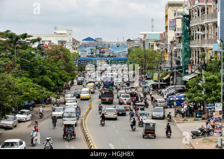 Verkehr, Phnom Penh, Kambodscha Stockfoto