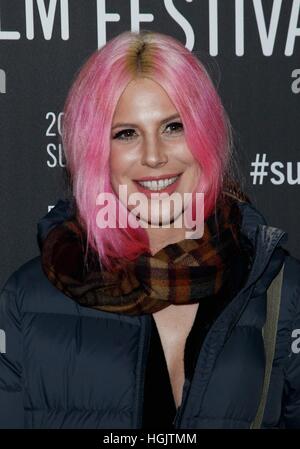 Park City, USA. 21. Januar 2017. Cleo Elliott im Ankunftsbereich für 'The Hero' Premiere beim Sundance Film Festival 2017, The Library Theater, Park City. Bildnachweis: James Atoa/Everett Collection/Alamy Live-Nachrichten Stockfoto