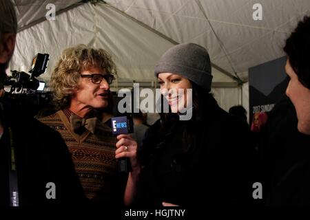 Park City, USA. 21. Januar 2017. Laura Prepon im Ankunftsbereich für 'The Hero' Premiere beim Sundance Film Festival 2017, The Library Theater, Park City. Bildnachweis: James Atoa/Everett Collection/Alamy Live-Nachrichten Stockfoto