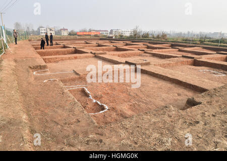 Peking, China. 11. Januar 2017. Foto aufgenommen am 20. Dezember 2015 zeigt Tanjialing der neolithischen Shijiahe Website in Tianmen, Zentral-China Hubei Provinz. Bildnachweis: Xinhua/Alamy Live-Nachrichten Stockfoto