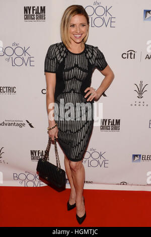 Christine Lakin kommt bei der Premiere von Electric Entertainment "The Book Of Love" im pazifischen Theater im The Grove in Los Angeles, Kalifornien am 10. Januar 2017. Stockfoto