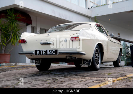 Klassische schwedische Volvo P1800 Sportwagen - wie Roger Moore in der Heilige angetrieben Stockfoto