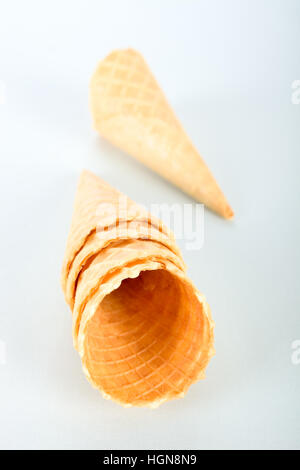 Leere Eistüten Stockfoto