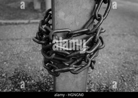 Nahaufnahme der alte rostige Kettenglieder. Stockfoto