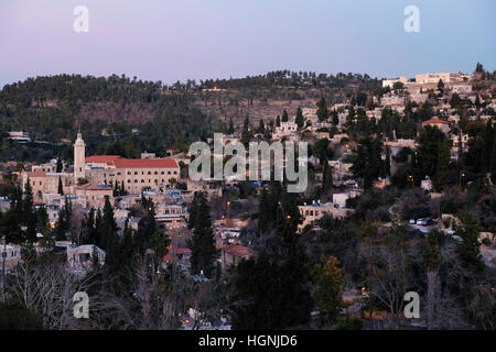 Ein Karem oder Ain Kerem zeigen Sie ein altes Dorf und jetzt ein jüdisches Viertel in Süd-West Jerusalem, die während des arabisch-israelischen Krieges von 1948 entvölkert war an Stockfoto