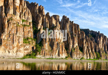 Lena Säulen Nationalpark, Blick vom Fluss Lena bei Sonnenuntergang, UNESCO-Weltkulturerbe platziert in Jakutien, Sibirien, Russland Stockfoto