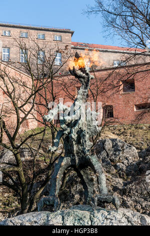 Wawelschloss Drachen, Krakau Stockfoto