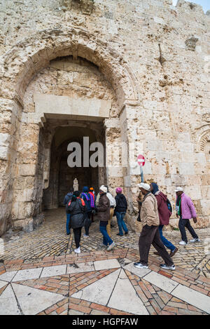 Zionstor in der südlichen Mauer der Altstadt von Jerusalem ist vernarbt Kugel Marken aus dem Sechstagekrieg 1967, Jerusalem, Israel Stockfoto