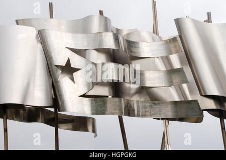 Kubanische Flagge Detail eines Denkmals in Colon Friedhof oder Cementerio de Cristóbal Colón in Havanna Stockfoto