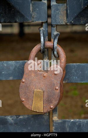 Oregon Iron Company Furnace Sperre, George Rogers Park, Lake Oswego, Oregon Stockfoto