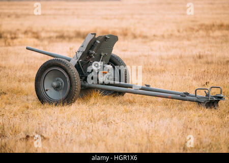 Die Pak 36 oder Panzerabwehrkanone 36 war eine deutsche Panzerabwehrkanone, die ein Kaliber 3,7 Cm abgefeuert. Es war die Hauptwaffe der Anti-Panzer der Wehrmacht Kleinkind Stockfoto