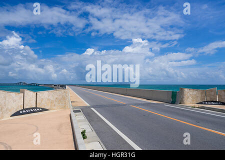 Ikema Brücke in Miyako Island von Okinawa, Japan. Stockfoto