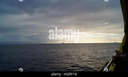 El Amanecer es un Despertar de Nuevos Horizontes Llenos de Esplendor y Nuevas Expectativas. Es Una Nueva Fresca Mañana Llena de Abundancia especial. Stockfoto