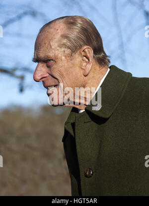 Die königliche Familie besuchen die Kirche von St. Mary Magdalene auf Sandringham Estate Weihnachten 2013 Featuring: Prinz Phillip Where: Kings Lynn, Großbritannien wenn: 11. Dezember 2016 Stockfoto