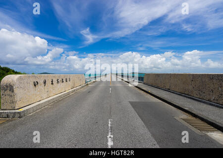 Ikema Brücke in Miyako Island von Okinawa, Japan. Stockfoto