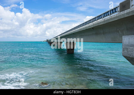 Ikema Brücke in Miyako Island von Okinawa, Japan. Stockfoto