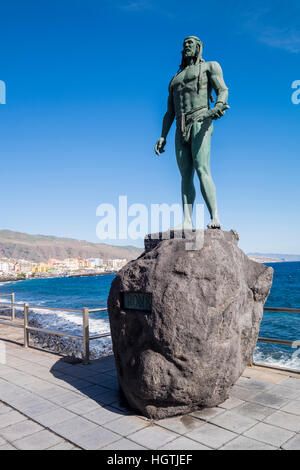 Mencey Statuen, Könige Guanchen in Candelaria, Teneriffa, Kanarische Inseln, Spanien Stockfoto