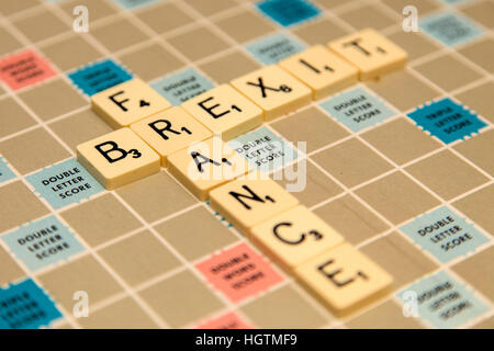 Scrabble Buchstaben Brexit Frankreich in Briefen - welche Wirkung Willen Austritt haben auf Frankreich? Stockfoto