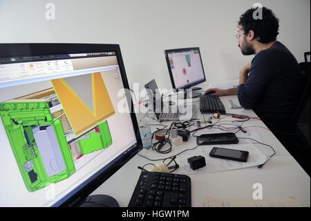 die FABtotum-Startup, geboren am Gründerzentrum Poli-Hub der Polytechnischen Universität Mailand, befasst sich mit der Entwicklung und Herstellung von 3D-Druckern Stockfoto