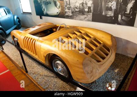 Porsche Spyder 550 Holzmodell, Größe 1:1, James Dean, Porsche Automuseum Pfeifhofer, Gmünd, Gmünd, Kärnten, Österreich, Europa Stockfoto