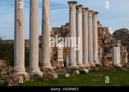 Römer Ruinen der Stadt Salamis in der Nähe von Famagusta, Nordzypern. Stockfoto