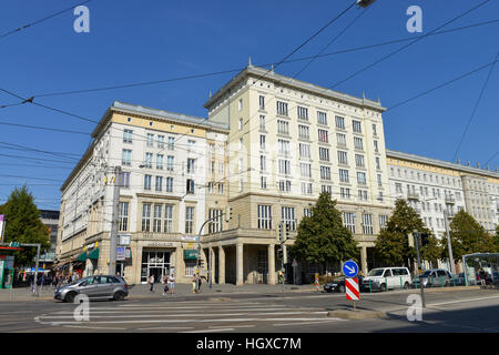 Geschaeftshaus, Ernst-Reuter-Allee, Magdeburg, Sachen-Anhalt, Deutschland Stockfoto