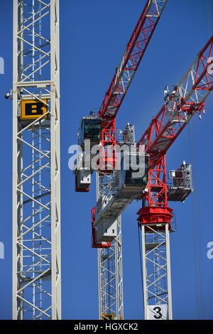 Baukraene, Luetzowplatz, Tiergarten, Mitte, Berlin, Deutschland, Lützowplatz Stockfoto