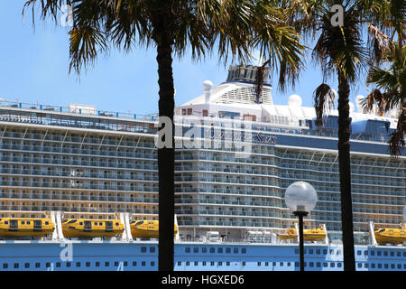 Ovation des Kreuzfahrtschiffes Meere bereitet, Sydney, Australien am 9. Januar 2017 abzuweichen. Stockfoto