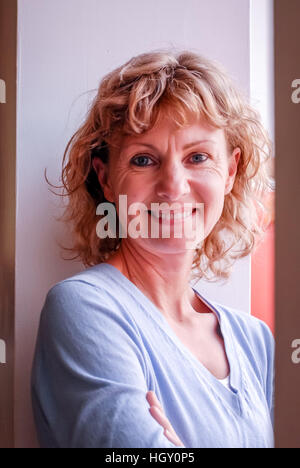 Autor Kate Mosse, zu Hause in Bognor Regis, West Sussex. Stockfoto