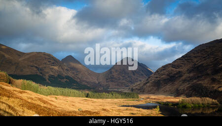 wilde Landschaft in Glencoe im Winter in Schottland Stockfoto