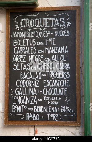 Croquetas Menü Taberna Dona Casta, Saragossa; Spanien Stockfoto