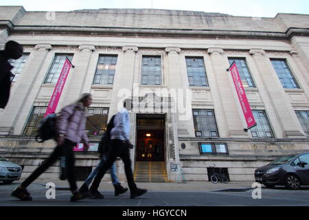 Außenseite der Zentralbibliothek Einbeziehung Graves Kunstgalerie, Surrey Street, Sheffield Stadtzentrum, South Yorkshire England UK Stockfoto